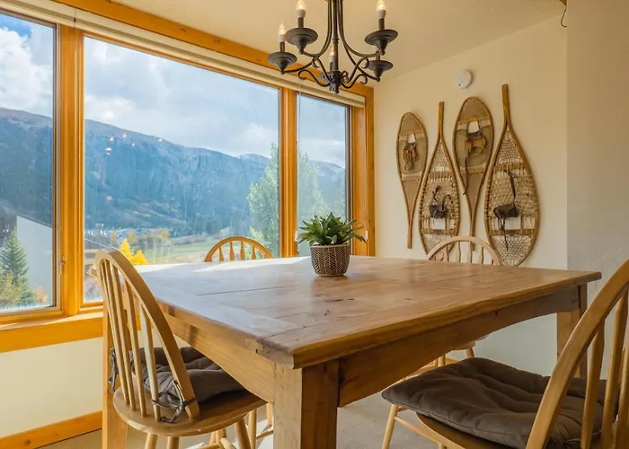 Sh402 Summit Apartment *